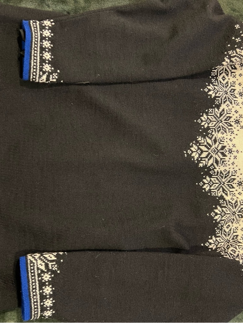 Classic DALE Snowflake Sweater-Black and White..fully lined..perfect condition - Picture 5 of 7